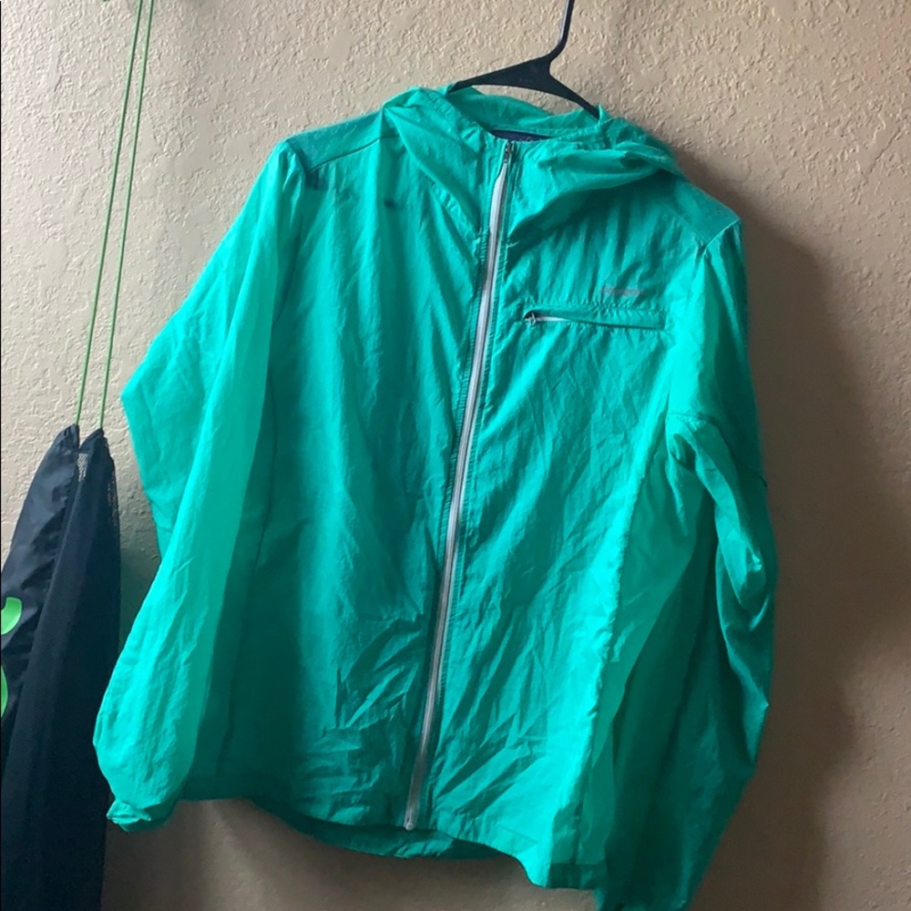 Patagonia lightweight Houdini jacket